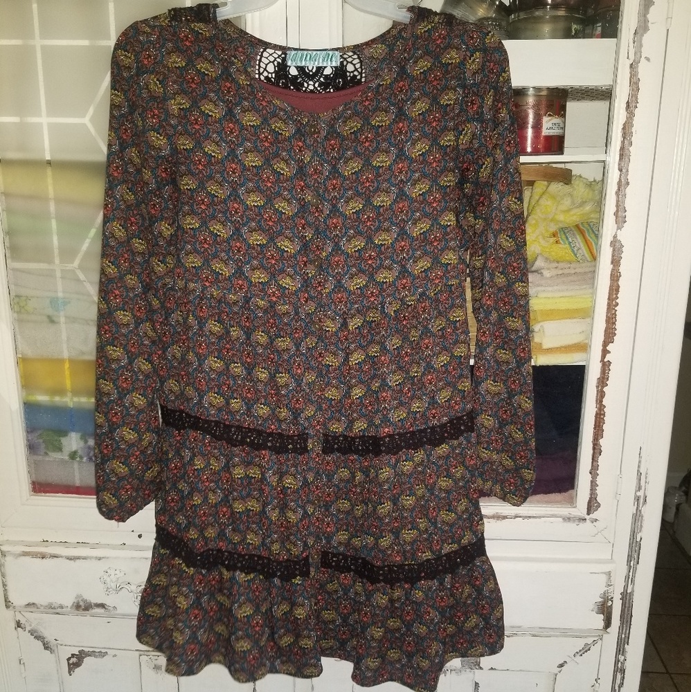 Dina be tunic dress size large